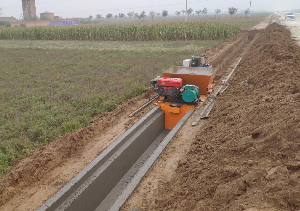 混凝土渠道襯砌機(jī)